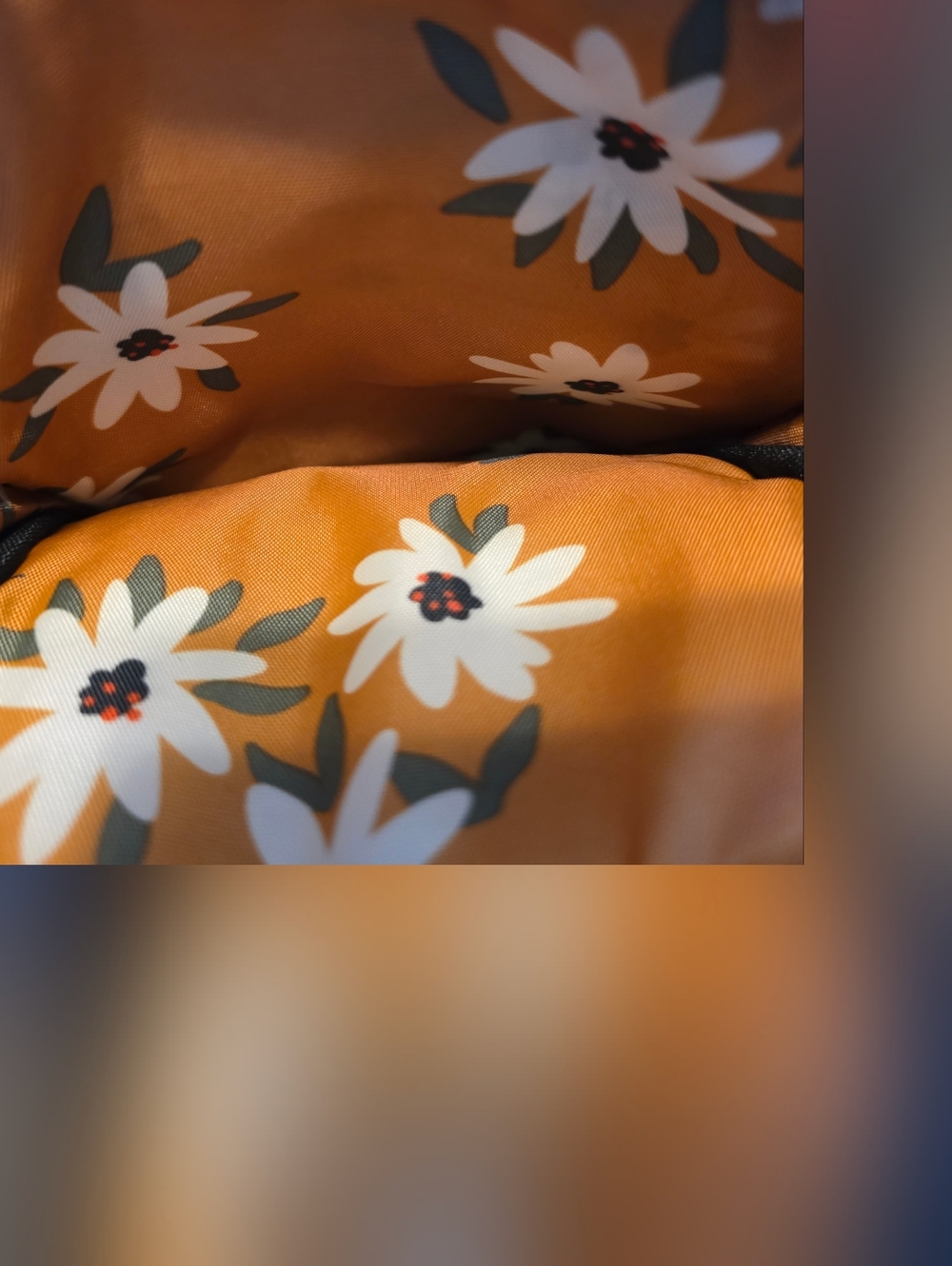 Lug Mini Skeeter Convertible Crossbody Bag in Mixed Flowers - Picture 5 of 5